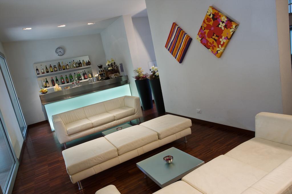 Hotel Columbia Bellaria – Igea Marina Kültér fotó