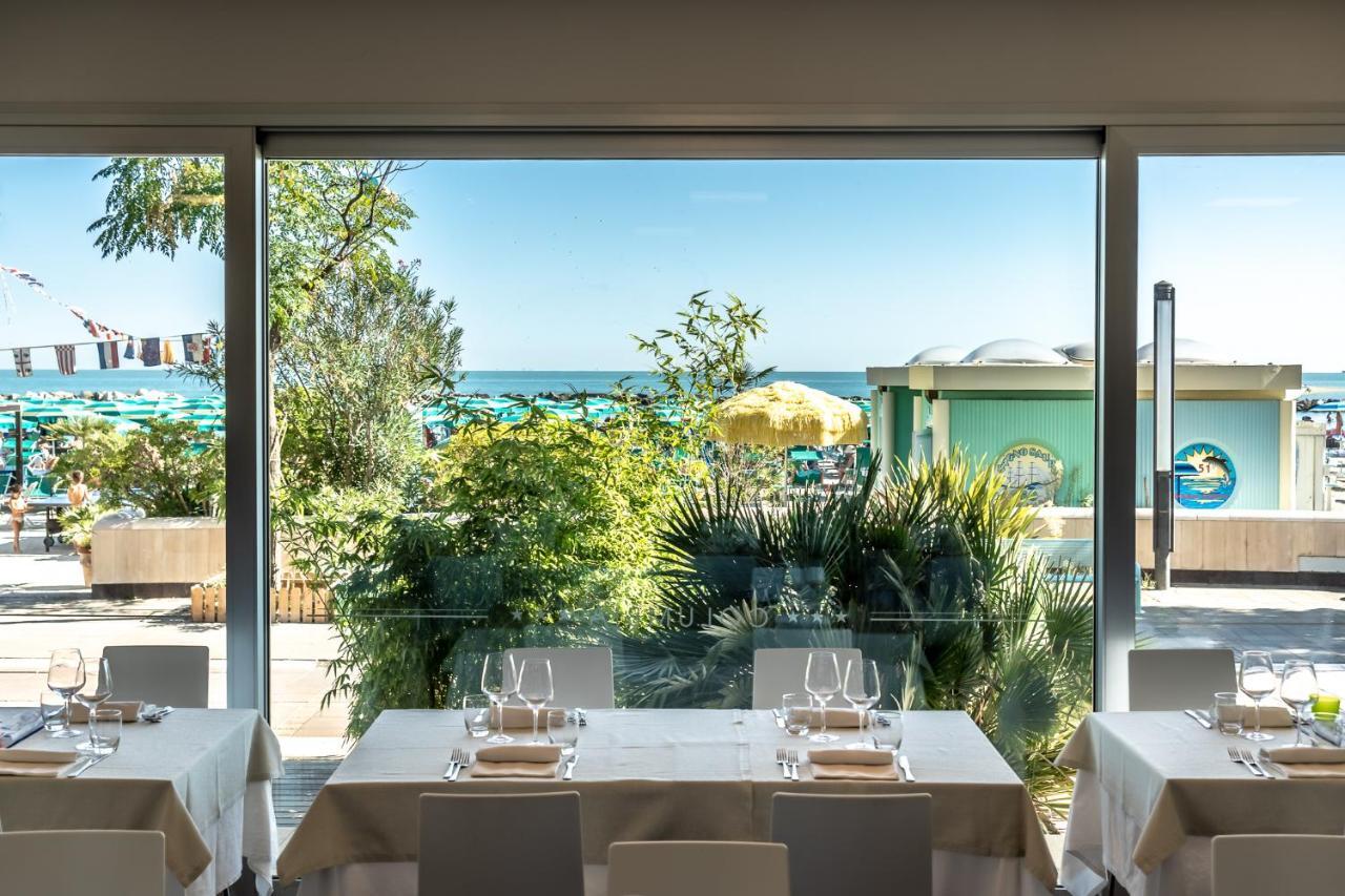 Hotel Columbia Bellaria – Igea Marina Kültér fotó
