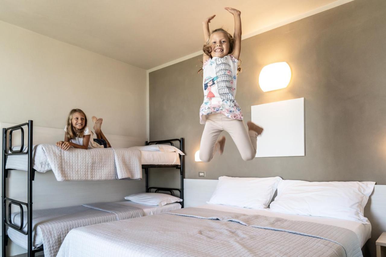 Hotel Columbia Bellaria – Igea Marina Kültér fotó