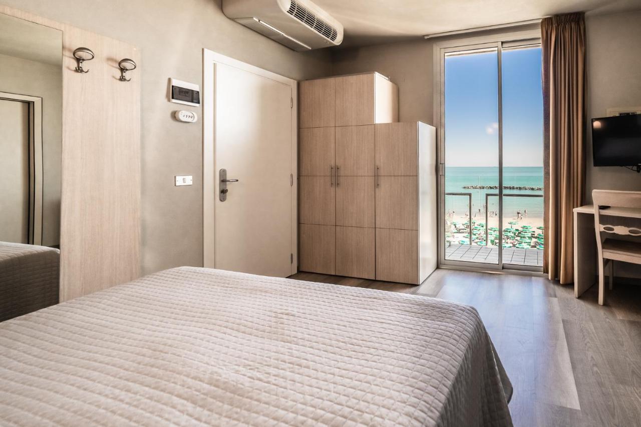 Hotel Columbia Bellaria – Igea Marina Kültér fotó
